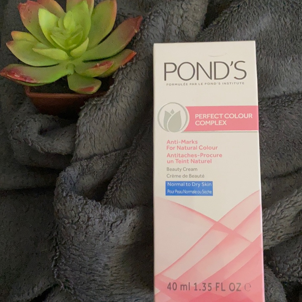 Pond’s Perfect Colour Complex